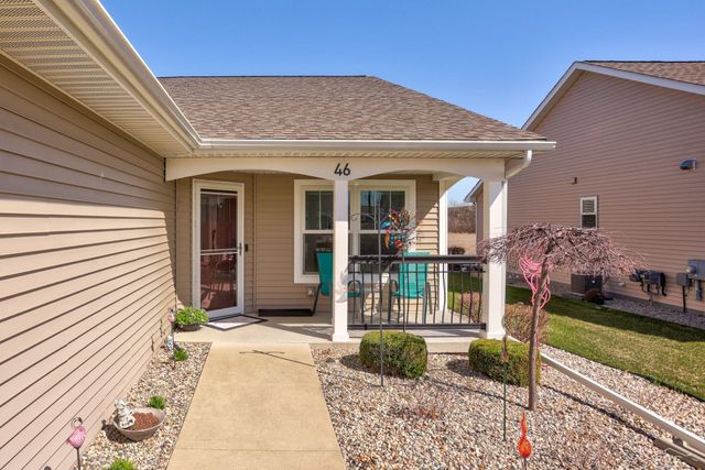 46 Tuscany Circle, Saginaw Twp, MI 48603