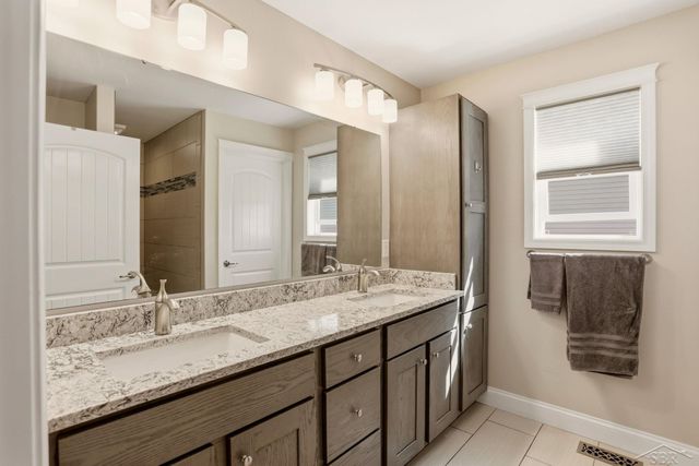 46 Tuscany Circle, Saginaw Twp, MI 48603