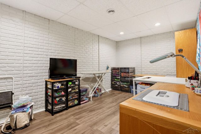 46 Tuscany Circle, Saginaw Twp, MI 48603