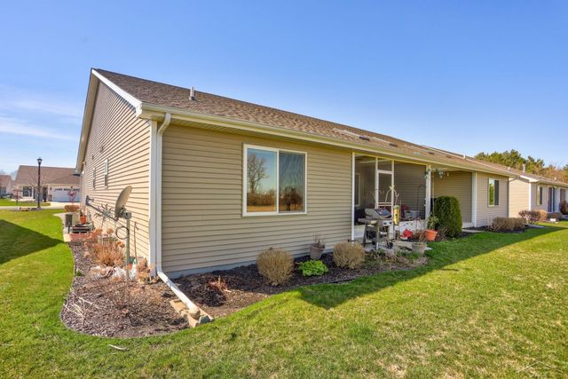 46 Tuscany Circle, Saginaw Twp, MI 48603