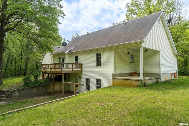 200 QUAIL Run, Carterville, IL 62918