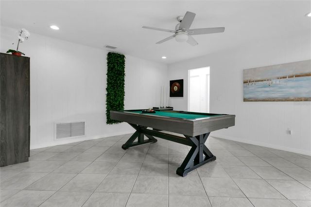8644 SANDBERRY BOULEVARD, Orlando, FL 32819