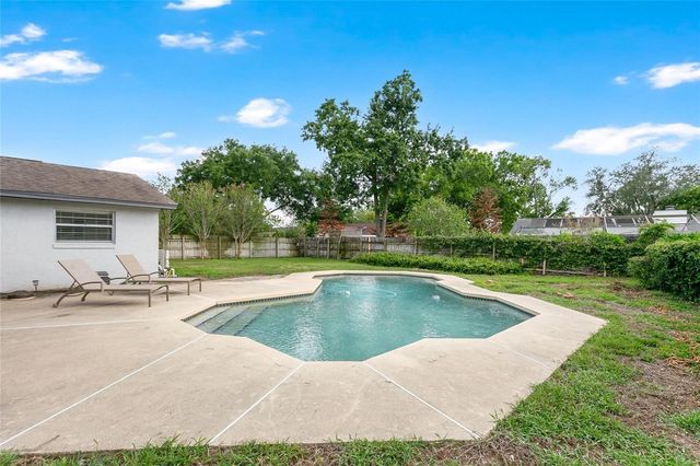 8644 SANDBERRY BOULEVARD, Orlando, FL 32819