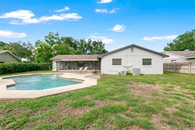 8644 SANDBERRY BOULEVARD, Orlando, FL 32819