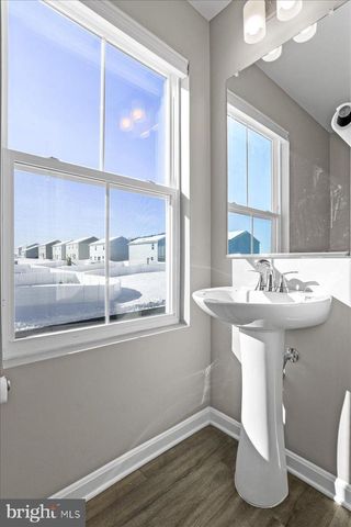 46 SCOTER RD, Hedgesville, WV 25427