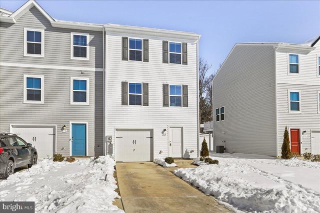 46 SCOTER RD, Hedgesville, WV 25427