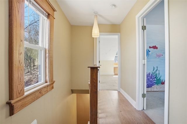 1202 Romanhoff St, Spring Hill, PA 15212