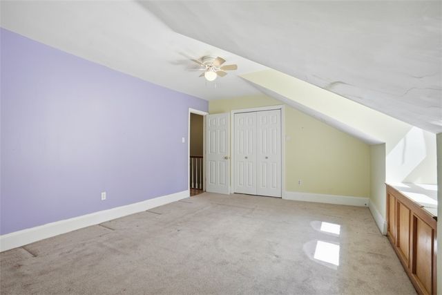 1202 Romanhoff St, Spring Hill, PA 15212