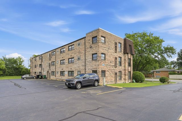 2600 OAKTON Street 1E, Park Ridge, IL 60068