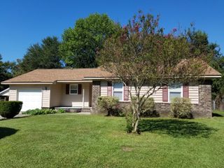 104 Wayne Court, Ladson, SC 29456