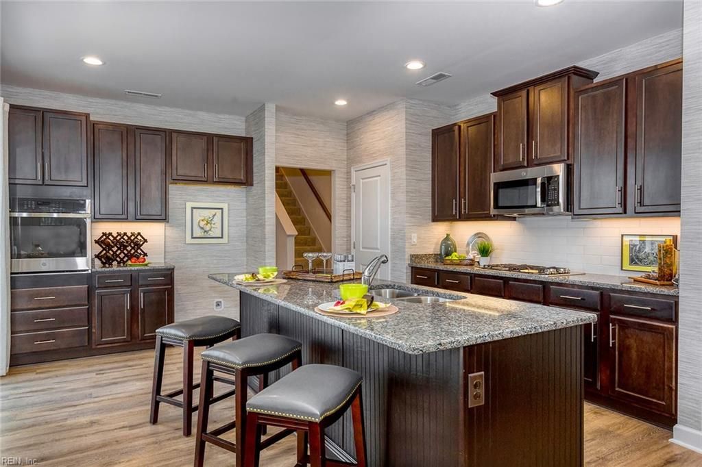 1301 Regal Rd Unit A, Suffolk, VA 23434
