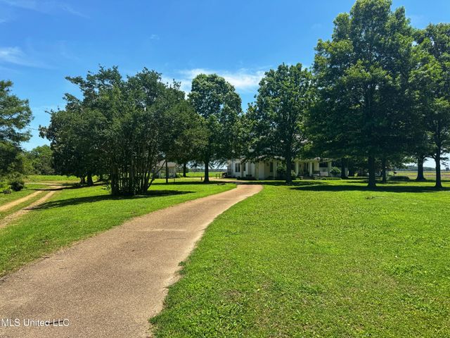 5010 Old Highway 49, Clarksdale, MS 38614