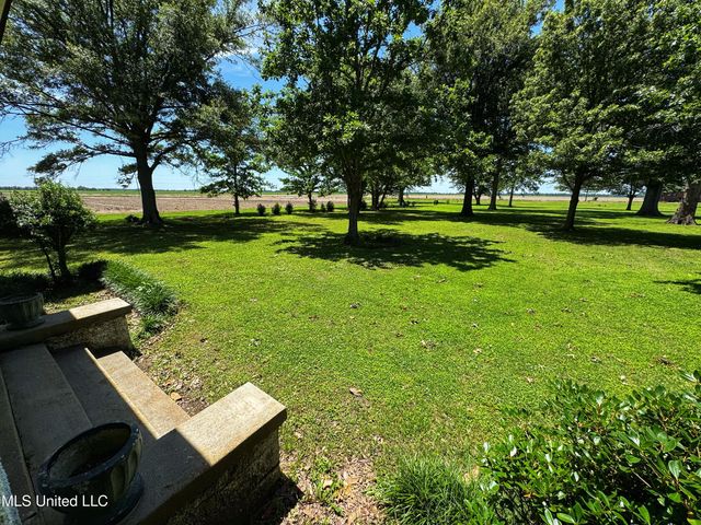 5010 Old Highway 49, Clarksdale, MS 38614