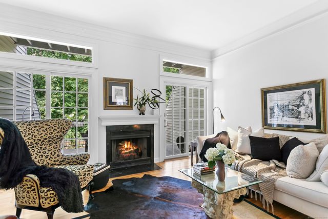 80 Bywater Lane 80, Bridgeport, CT 06605