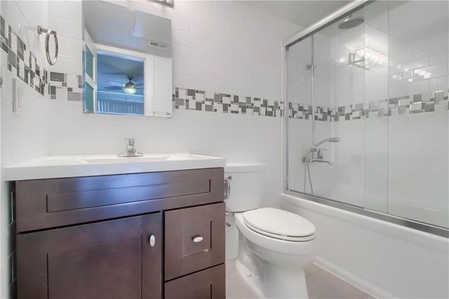 3110 Red River ST 210, Austin, TX 78705