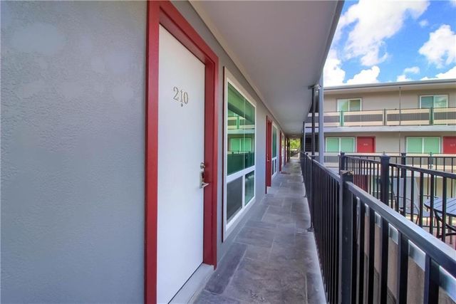 3110 Red River ST 210, Austin, TX 78705