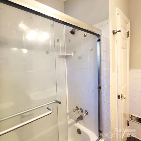 701 Allister Drive, Charlotte, NC 28227