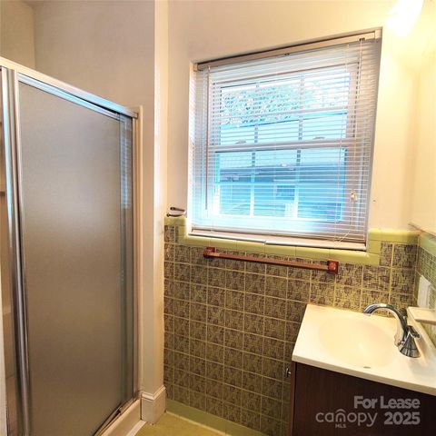 701 Allister Drive, Charlotte, NC 28227