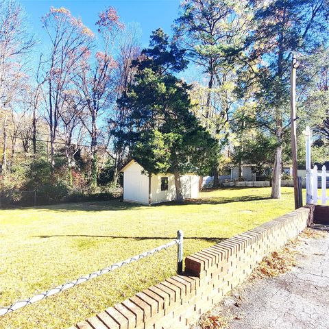 701 Allister Drive, Charlotte, NC 28227