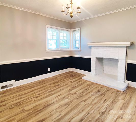 701 Allister Drive, Charlotte, NC 28227