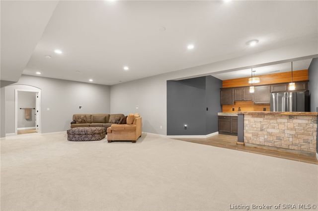 1608 Augusta Parkway, Henryville, IN 47126