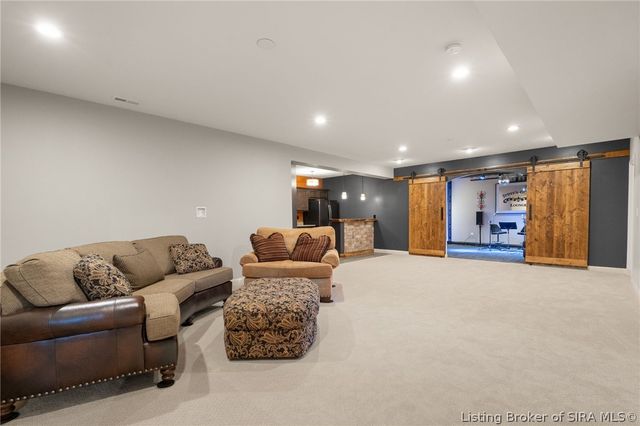1608 Augusta Parkway, Henryville, IN 47126