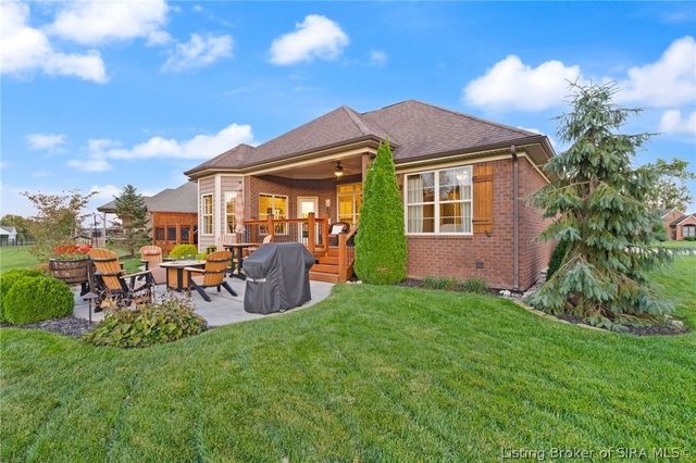 1608 Augusta Parkway, Henryville, IN 47126