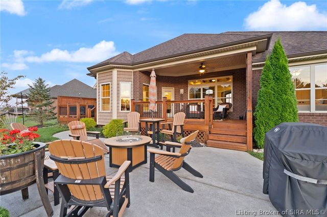 1608 Augusta Parkway, Henryville, IN 47126