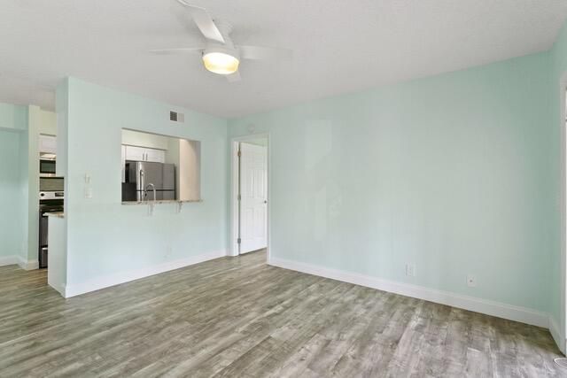 6479 Chasewood Drive B, Jupiter, FL 33458