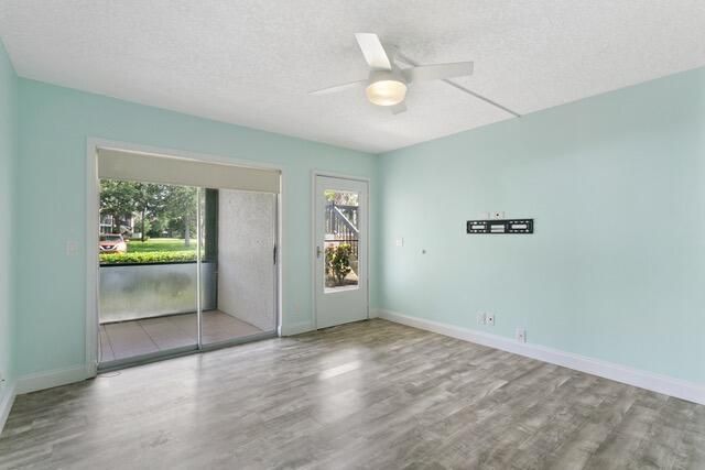 6479 Chasewood Drive B, Jupiter, FL 33458