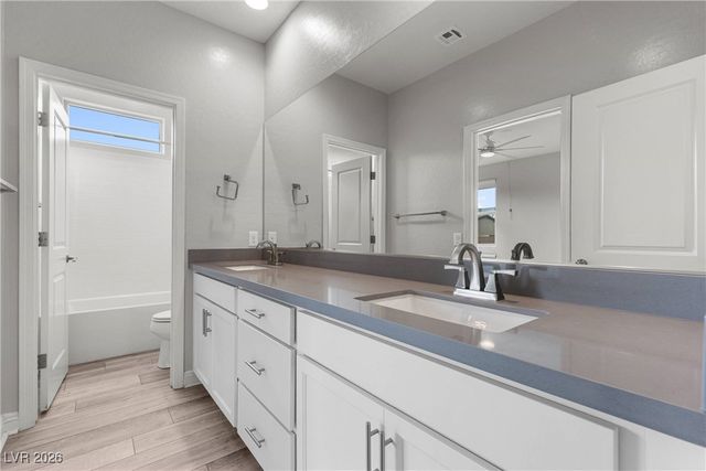 5927 Villa Loma Street, Las Vegas, NV 89148