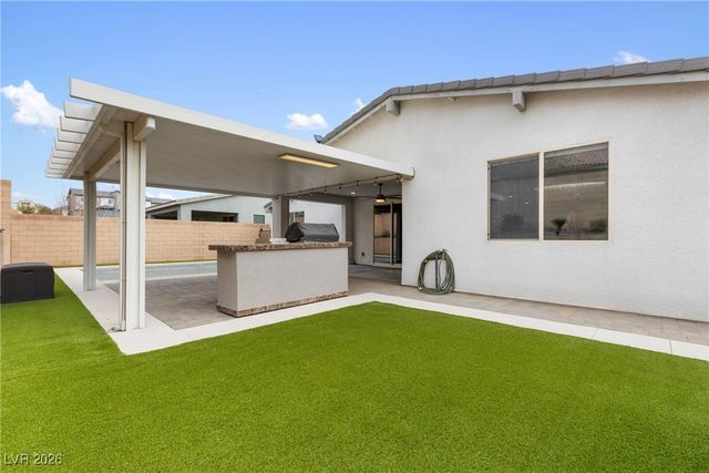 5927 Villa Loma Street, Las Vegas, NV 89148