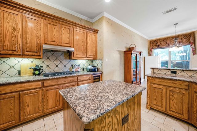 5804 Sterling Drive, Colleyville, TX 76034