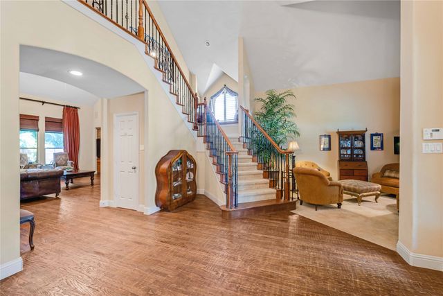 5804 Sterling Drive, Colleyville, TX 76034