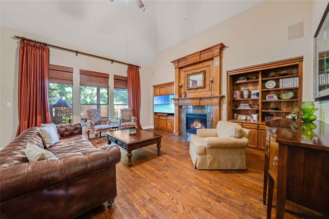 5804 Sterling Drive, Colleyville, TX 76034