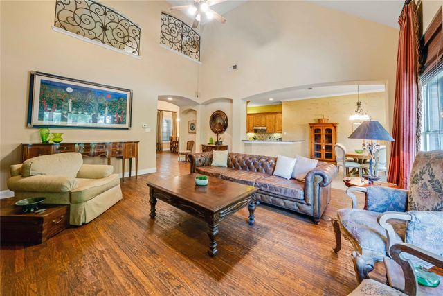 5804 Sterling Drive, Colleyville, TX 76034