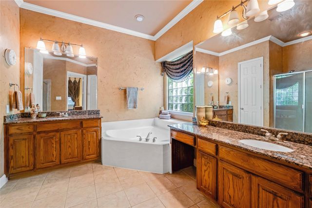 5804 Sterling Drive, Colleyville, TX 76034