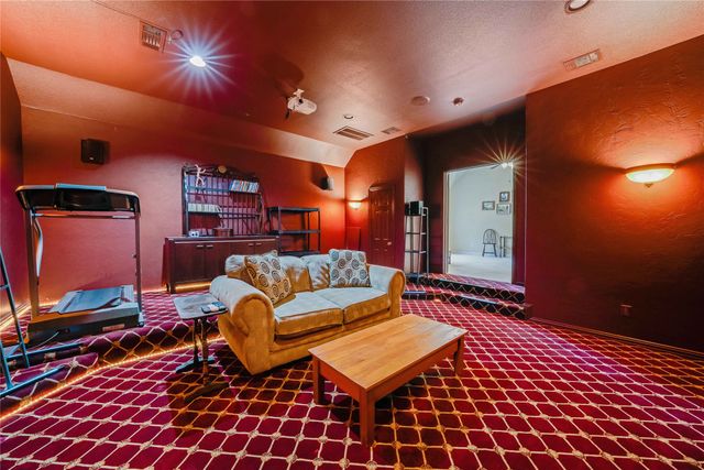 5804 Sterling Drive, Colleyville, TX 76034