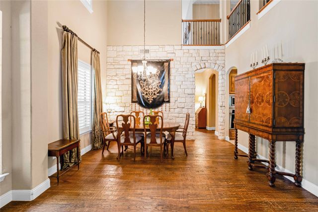 5804 Sterling Drive, Colleyville, TX 76034