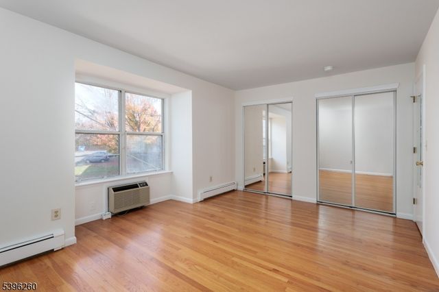 28 Deanna Dr 53, Hillsborough Twp., NJ 08844