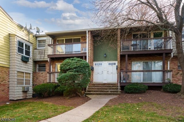 28 Deanna Dr 53, Hillsborough Twp., NJ 08844