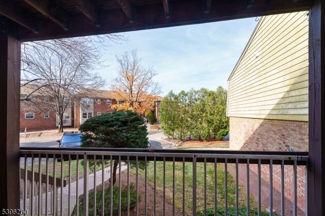 28 Deanna Dr 53, Hillsborough Twp., NJ 08844