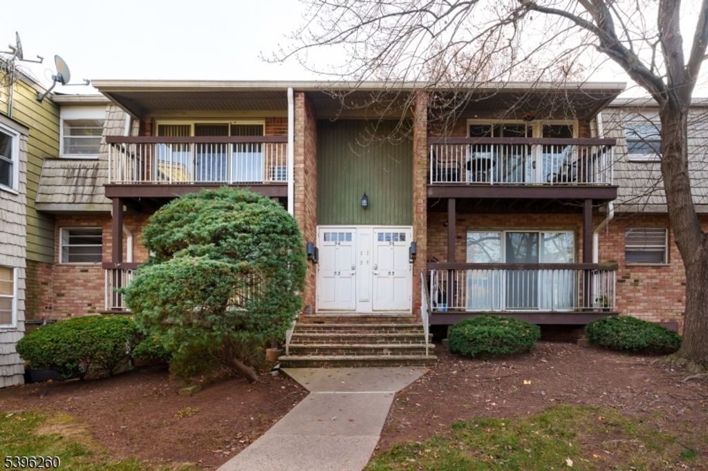 28 Deanna Dr 53, Hillsborough Twp., NJ 08844