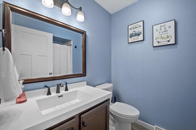 307 N 7th STREET, Waterford, WI 53185