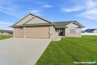 812 Almond Ave Avenue, Harrisburg, SD 57032
