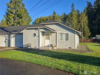 6431 88th Street NE #B, Marysville, WA 98270