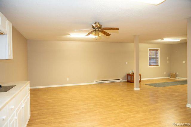 9887 W Higgins Lake Drive, Roscommon, MI 48653