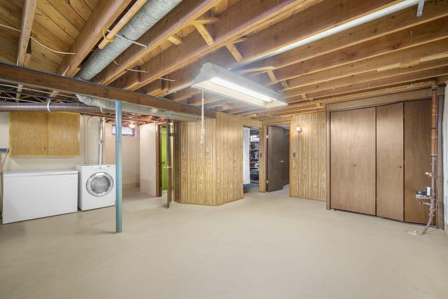 5333 S 28th STREET, Greenfield, WI 53221