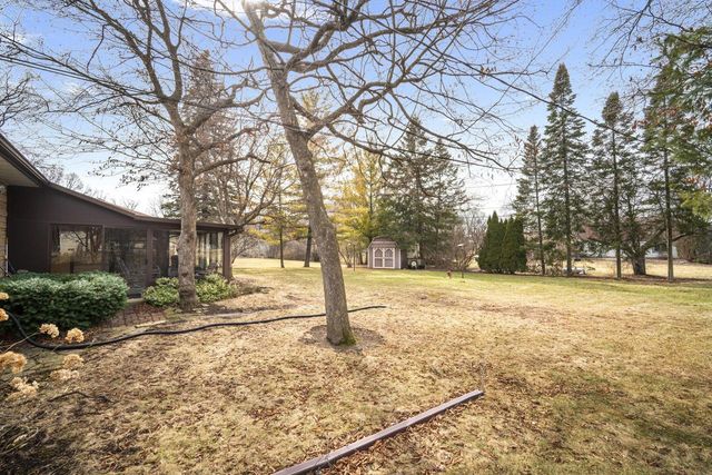 5333 S 28th STREET, Greenfield, WI 53221