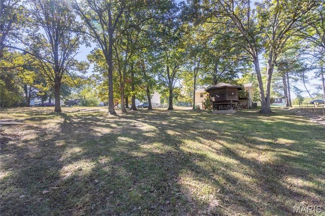 1132 Vicksburg Drive, Festus, MO 63028